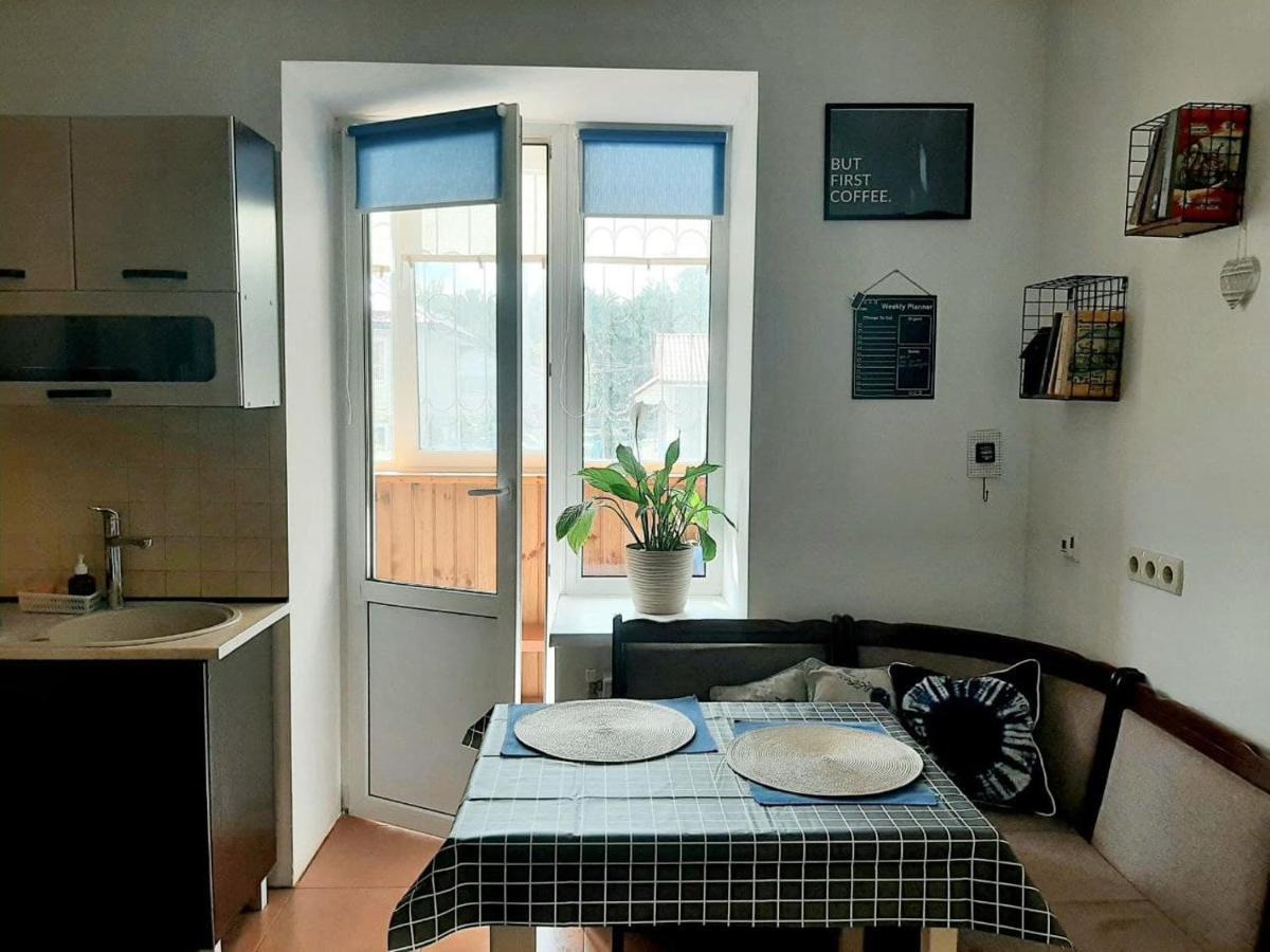 Relax Point Light Apartment Ирпень Экстерьер фото