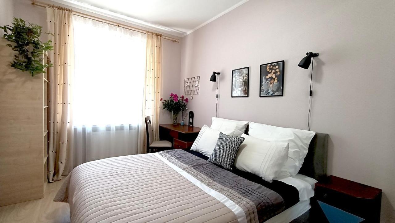 Relax Point Light Apartment Ирпень Экстерьер фото
